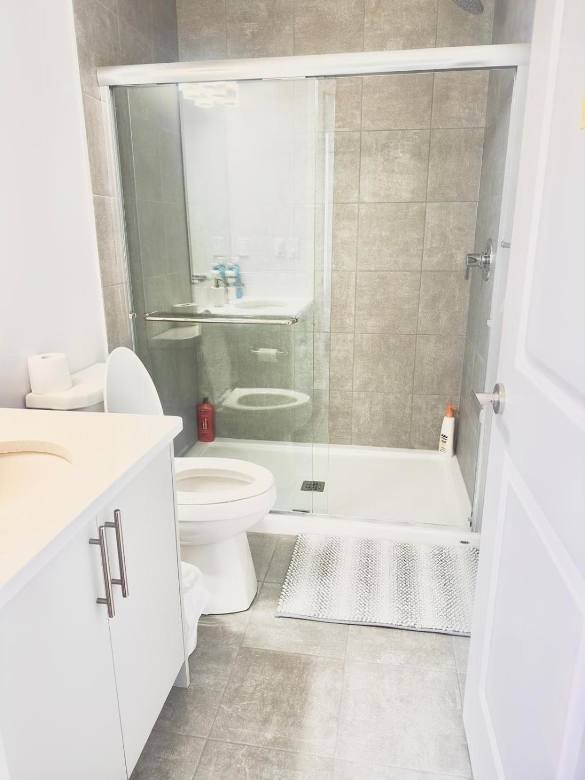 Private Room Minutes To Calgary Airport Yyc, Downtown, Banff Екстер'єр фото